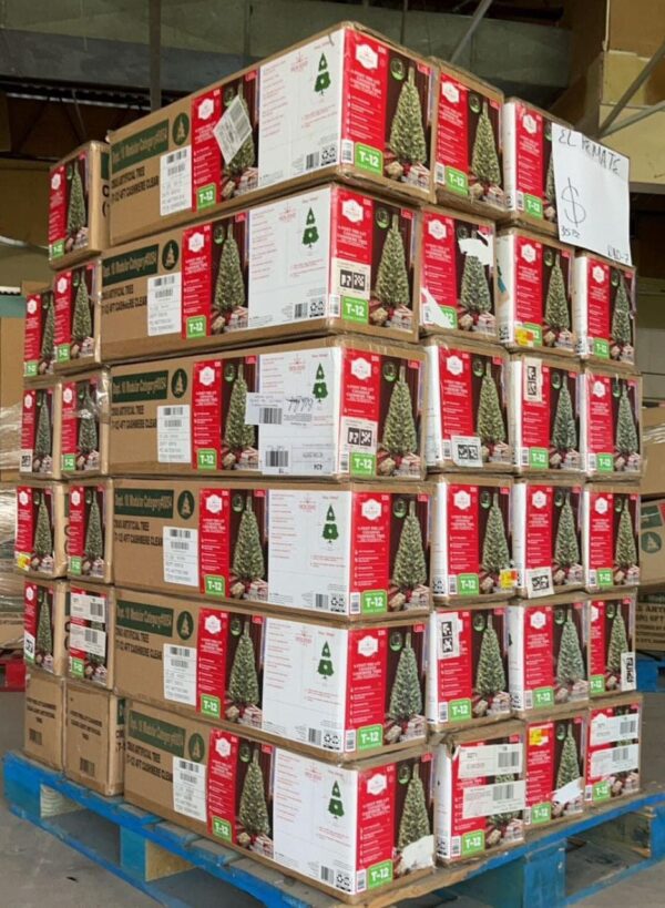 Christmas tree pallet