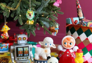 The Ultimate Guide to Christmas Trees and Toys: Finding the Perfect Holiday Touch